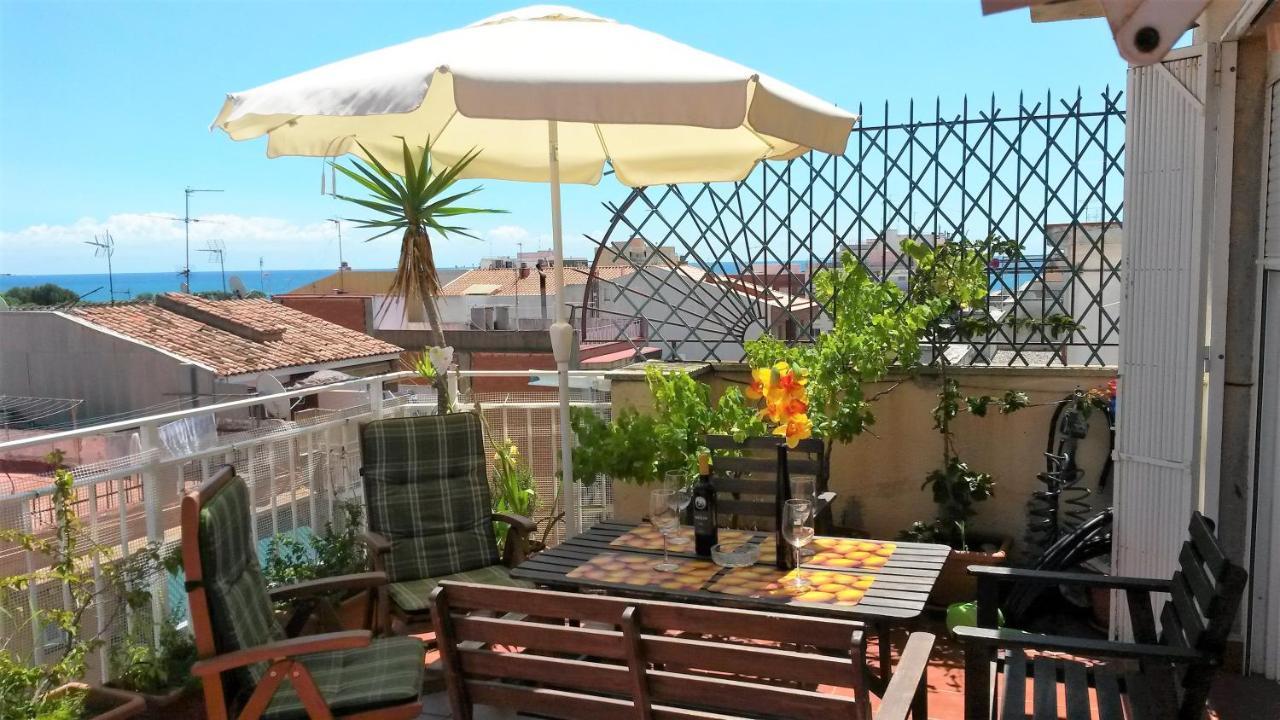 Apartamento Mediterraneo Pineda de Mar Exterior foto